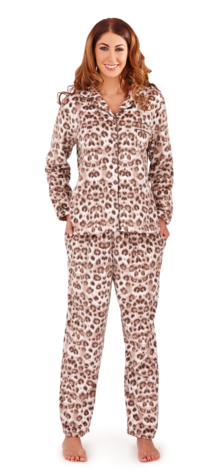 Deal of the Day Go to bed wearing the coolest styles. Shop boohoo's collection of ladies nightwear, incl. satin PJs & nightgowns, nighties & more!
